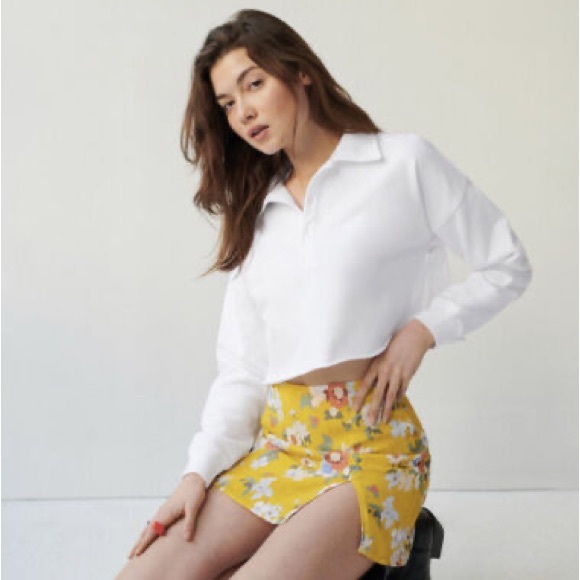Aritzia cropped polo - Picture 3 of 4